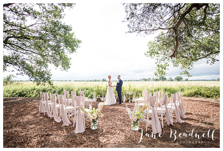 Bunny Hill Wedding by Jane Beadnell Photography